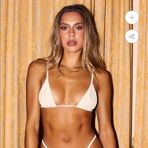 Kotomi swim the tamson ribbed bikini top.
